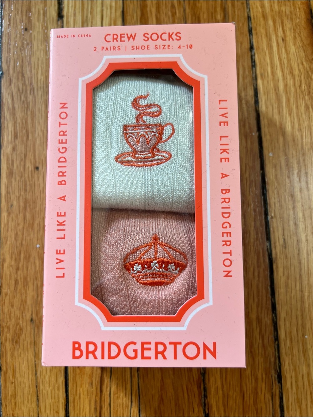 Netflix Bridgerton Women's Crew Socks - Pink & Cream (2-Pack)